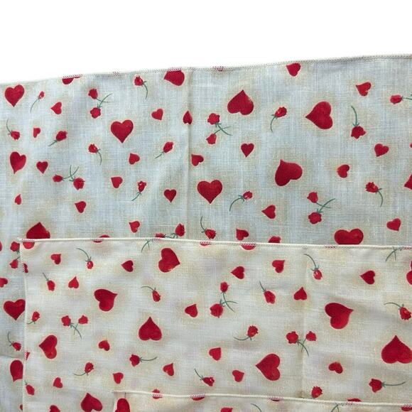 Vintage Cloth Napkins- Hearts cream- valentines- set of 4- 16 x 16" - Picture 2 of 5